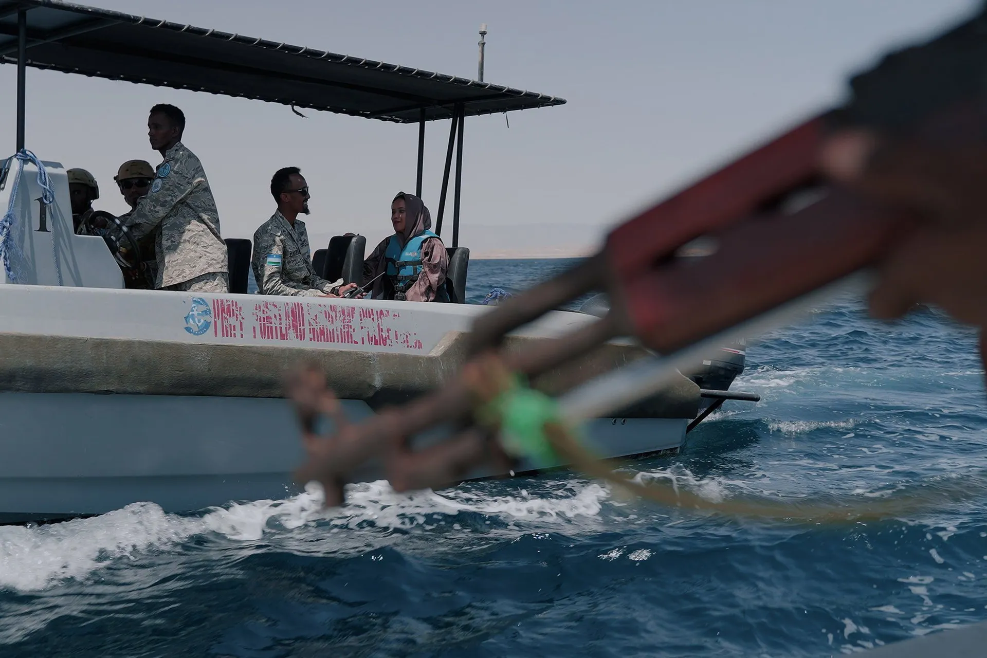 Pirati oteli brod kod Somalije, na njemu bili zaštitari iz Srbije i tursko oružje