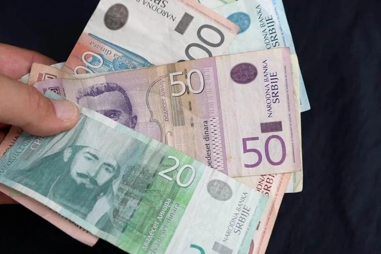 Vlada Srbije povećala minimalnu platu: Evo koliko ona sada iznosi