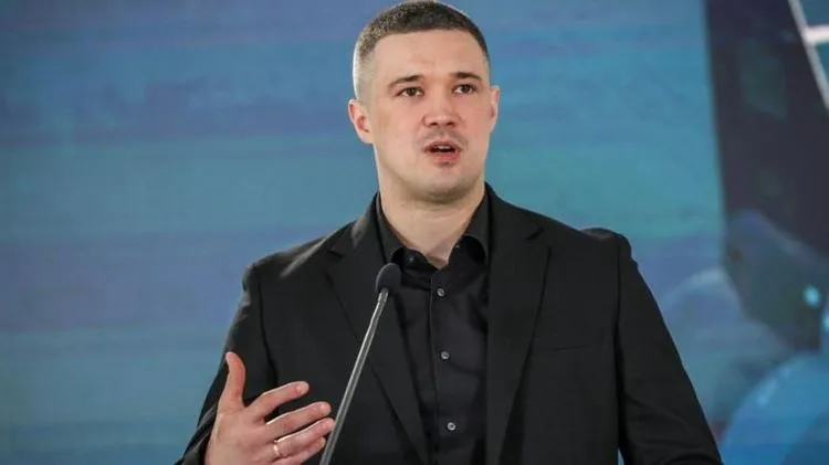 'Bizarno': Odgovor iz kabineta Zelenskog o zahtevu smenjenog ministra odbrane o izborima