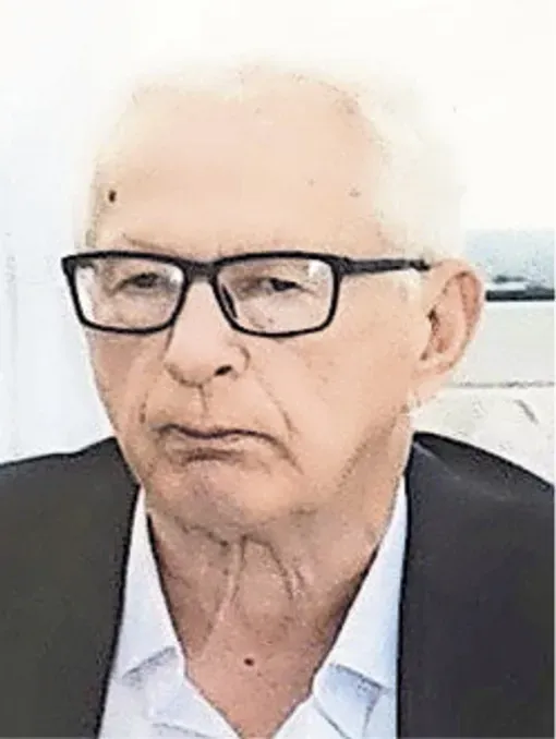 Dragan (Dušana) Krstović