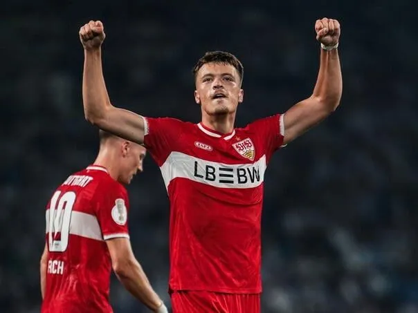 Kakav debi za Pejčinovića: Postigao je hat-trick u prvom meču za Stuttgart
