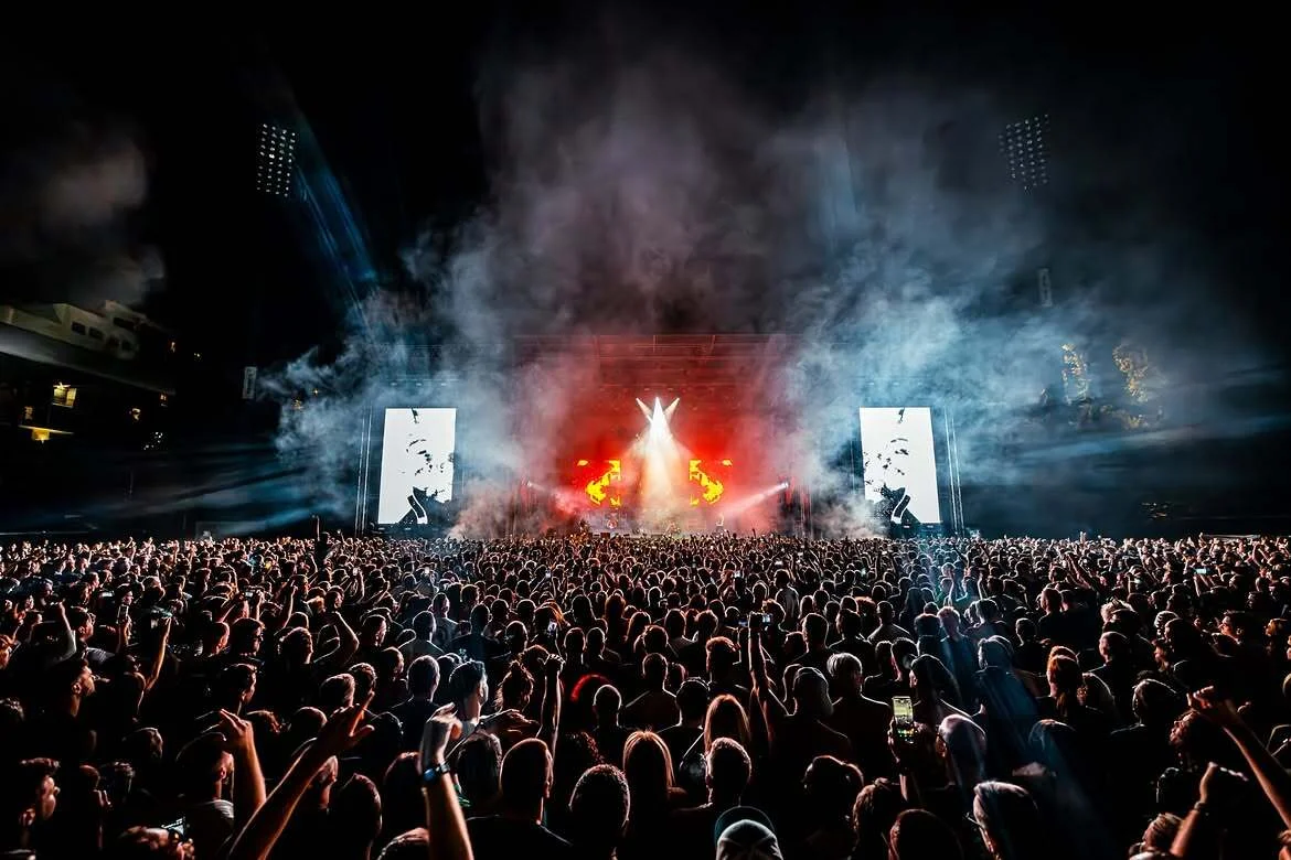 Pranje novca i(li) čista ideologija: Šta je koncert bez alkohola?