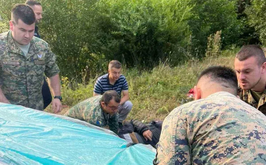 Pripadnici OSBiH spasili povrijeđenog u nesreći, Helez najavio da će ih nagraditi