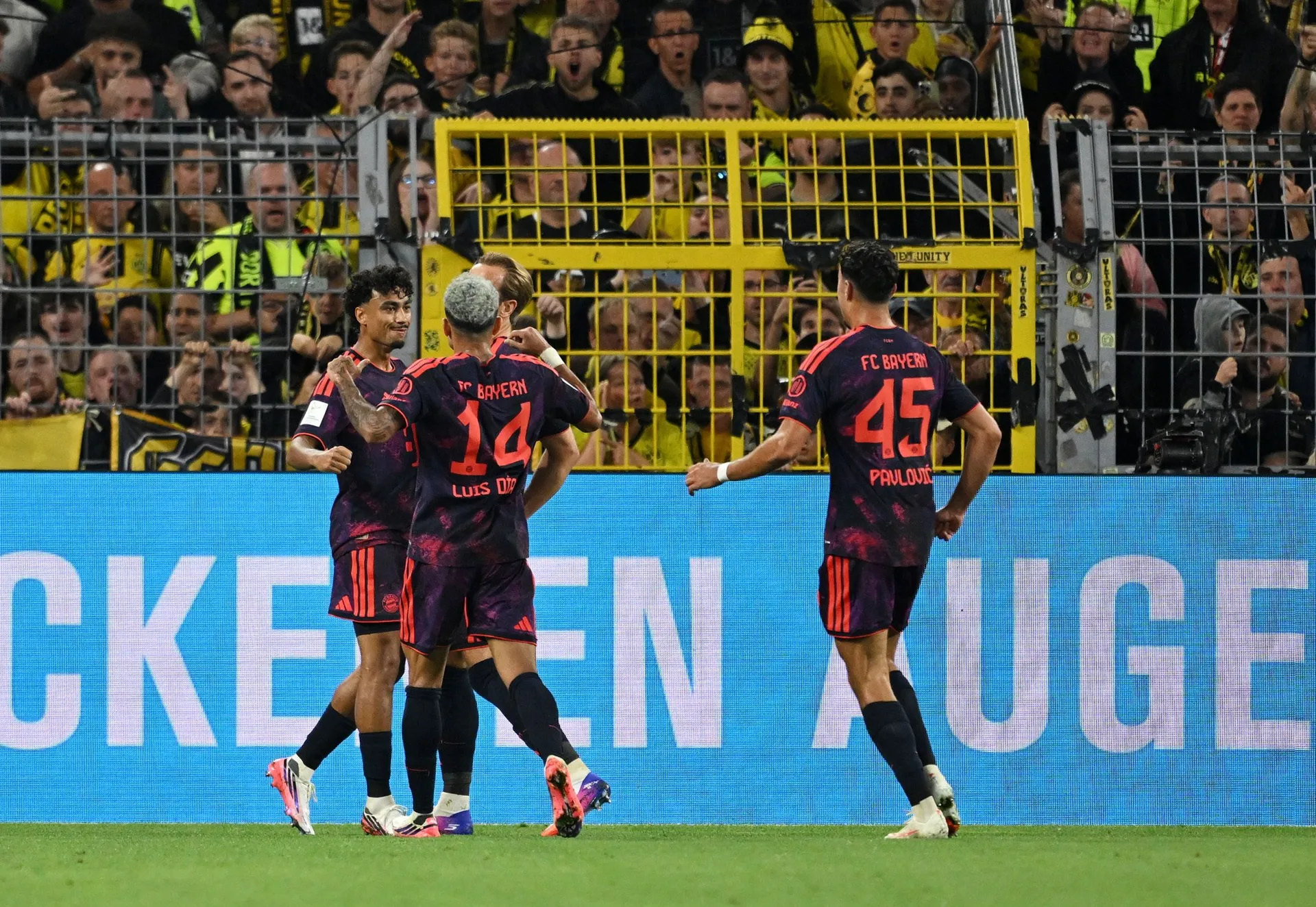 Bayern digao trofej Superkupa pred navijačima Dortmunda, pogledajte sve golove