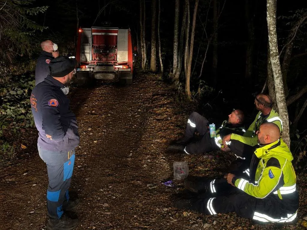 Požari ne jenjavaju, vatra aktivna na Plješevici i kod Gruda, OS BiH na terenu