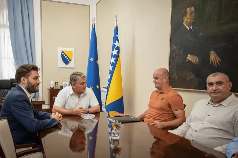 Komšić pružio podršku MC Srebrenica-Potočari, poručio da ovu instituciju treba zaštititi