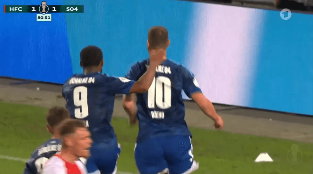 Neuništivi Edin Džeko golom otvorio novu sezonu i donio preokret Schalkeu