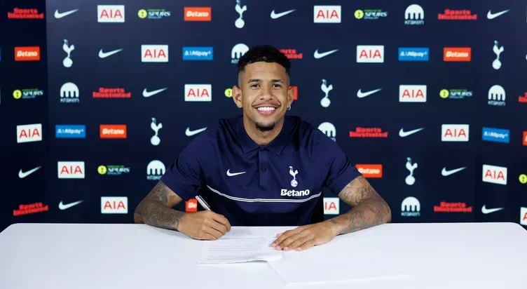 Tottenham ozvaničio dovođenje krilnog napadača iz Manchester Cityja