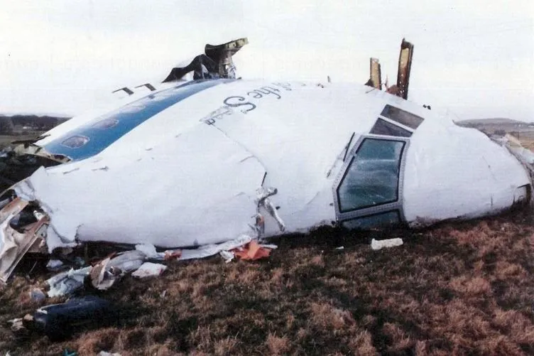 Avion srušen bombom iznad Škotske prije 38 godina, pojavili se novi dokazi