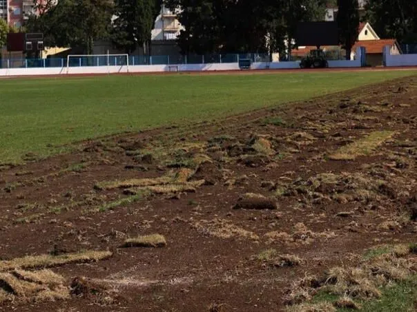 Bivši premijerligaš dobija novi travnjak, stadion Police u novom ruhu