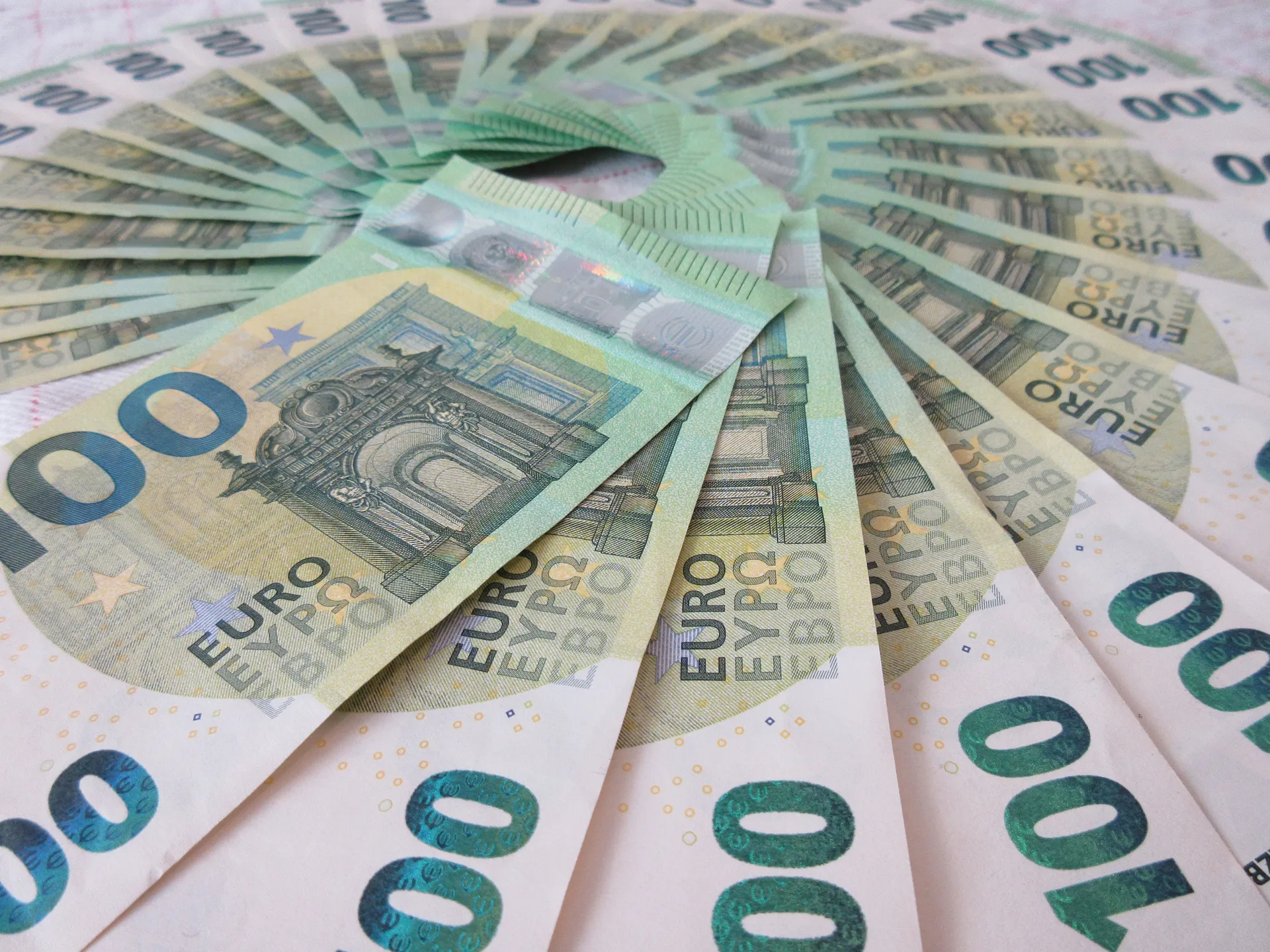 Nije imao djece: Poznato kome ostaju milijarde drugog najbogatijeg Nijemca