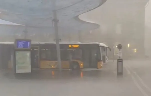 Nezapamćeno nevrijeme pogodilo aerodrom u Zürichu, otkazane desetine letova