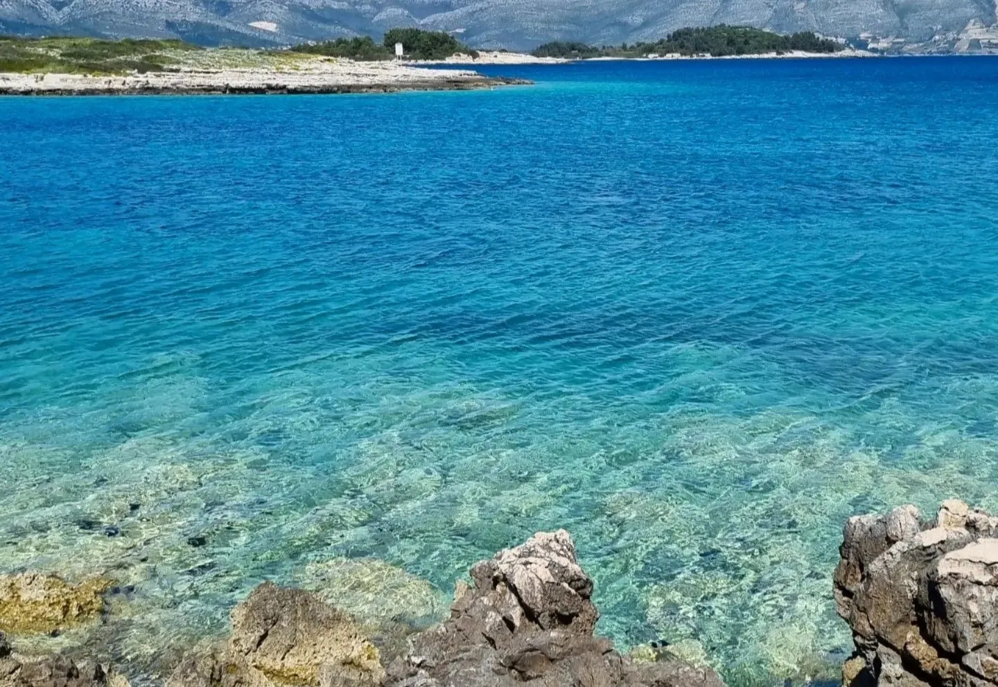 Ovdje ljeto traje duže, ova prekrasna plaža idealna je i za kraj sezone