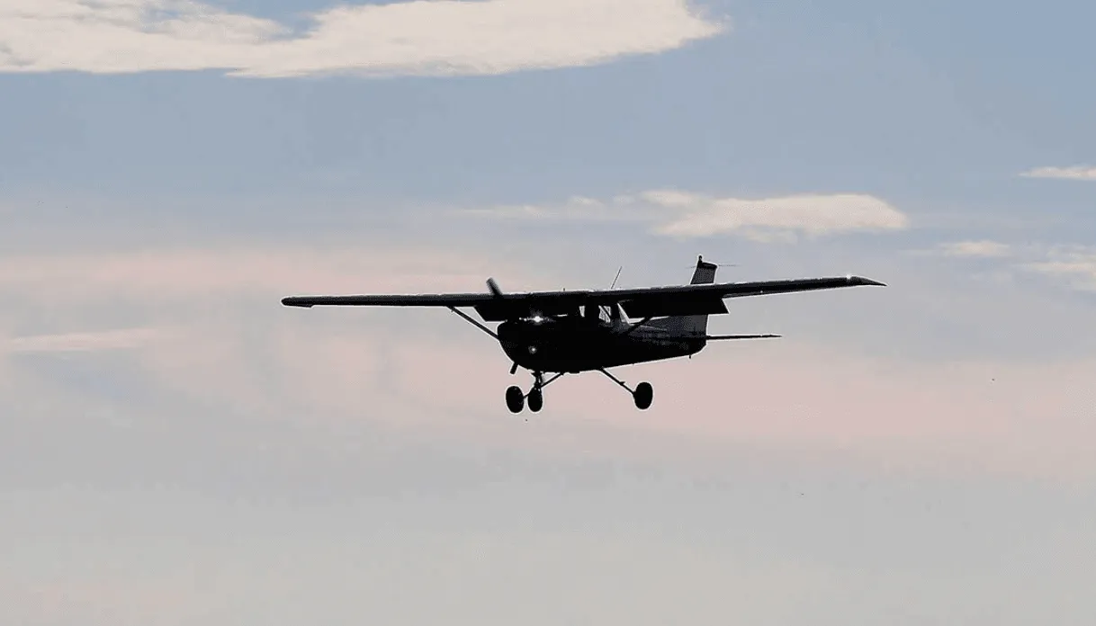 Pijani mladić ukrao mali avion u Mađarskoj i krenuo prema nuklearki, podignuta vojska