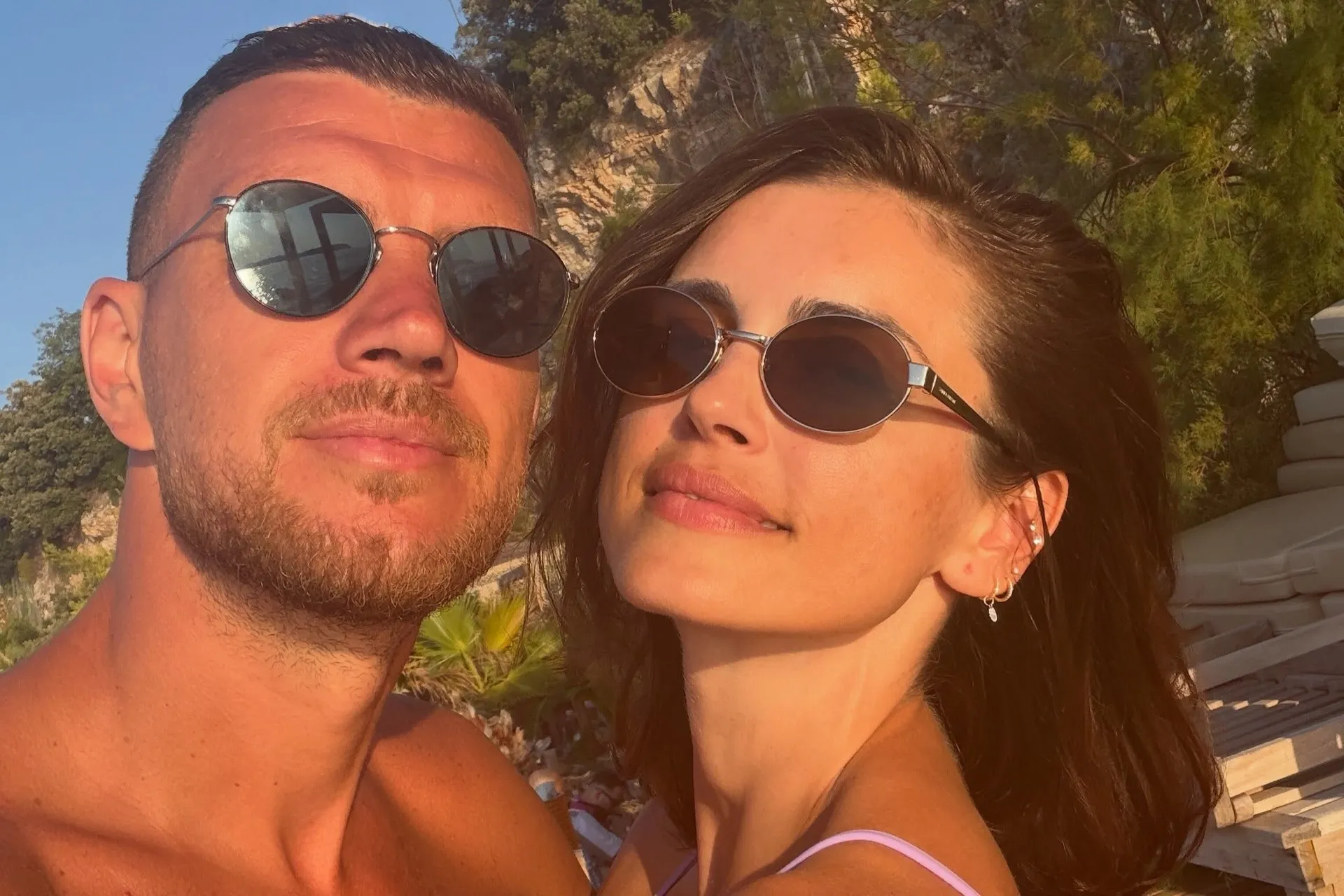Edin Džeko u zagrljaju porodice: Posebnom porukom pokazao šta mu je najvažnije