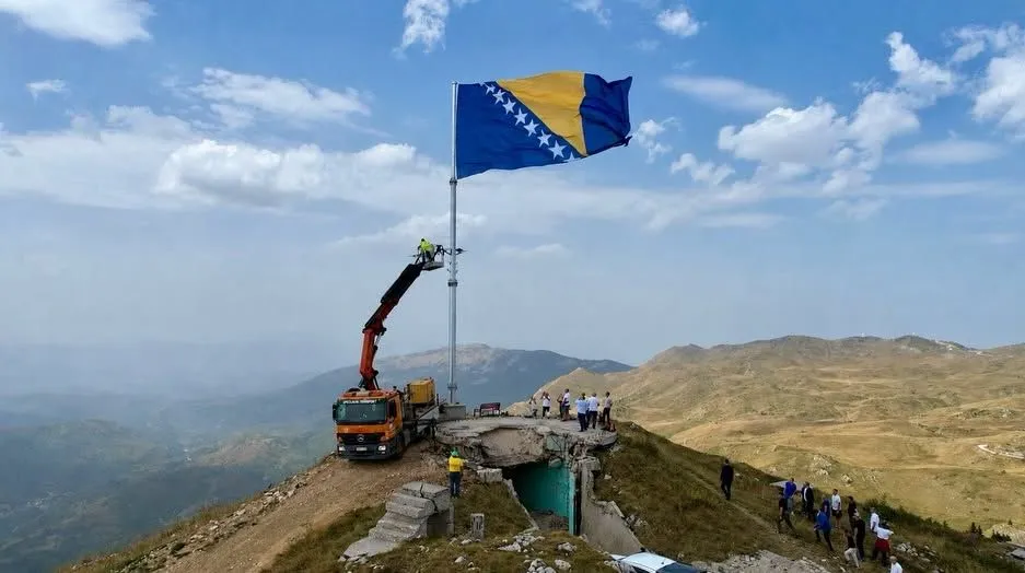 Na olimpijskoj ljepotici Jahorini postavljena zastava Bosne i Hercegovine