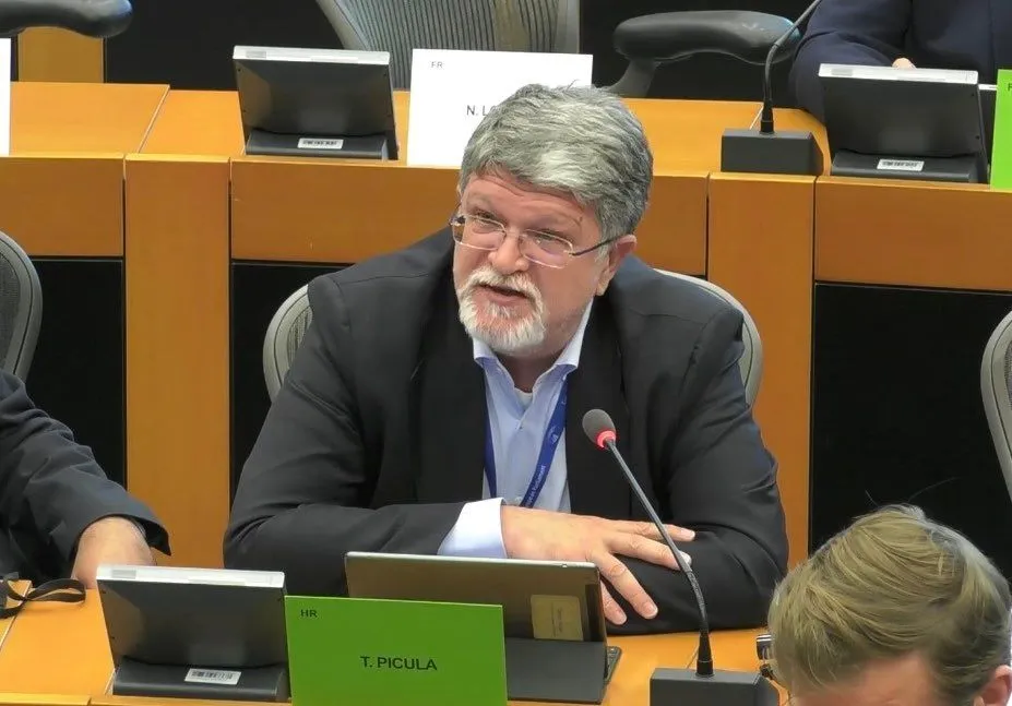 Picula traži reakciju EU zbog veličanja Mladića i poruka iz Beograda