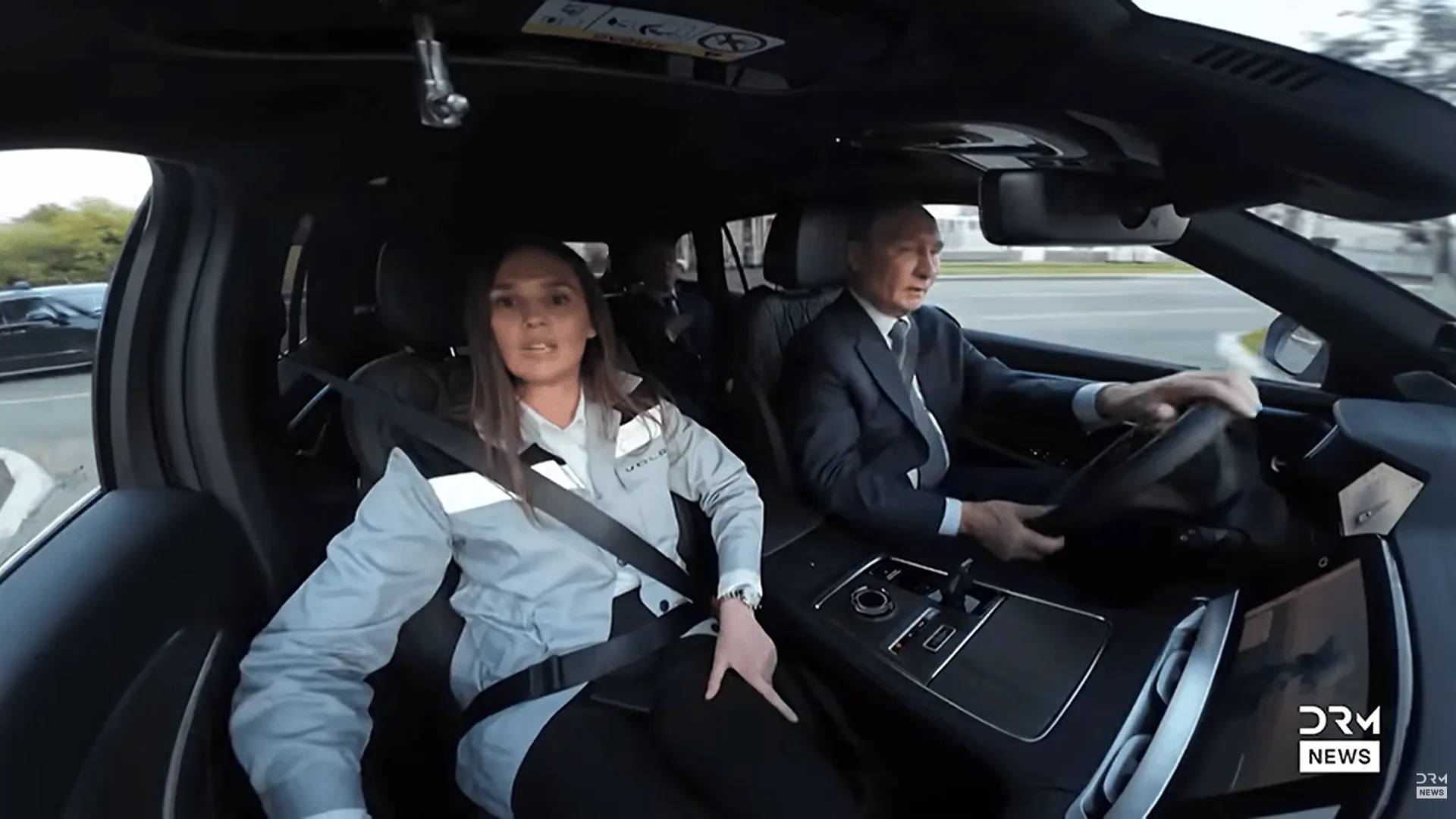Putin provozao novu Volgu i pohvalio je: Ispod ruskog znaka zapravo se krije kineski SUV