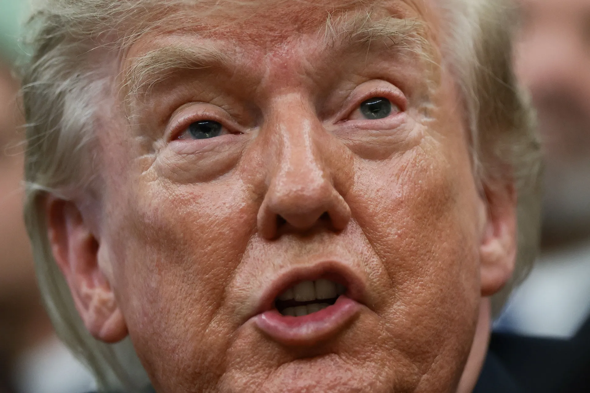Trump očajan: Kada će se iranski narod pobuniti i početi boriti?