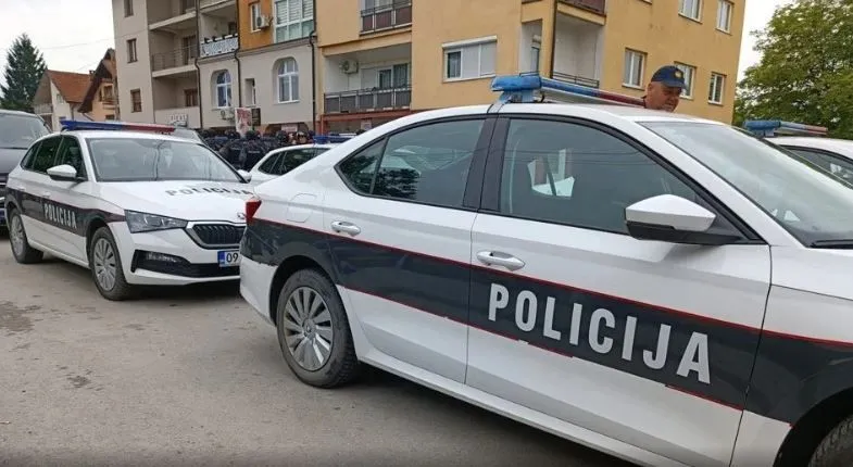 Saobraćajna nesreća u bh. gradu, teško povrijeđen vozač mopeda