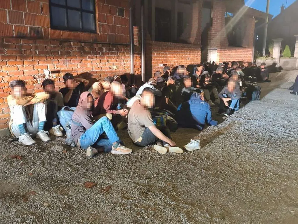 Granična policija BiH spriječila 96 migranata u pokušaju prelaska granice