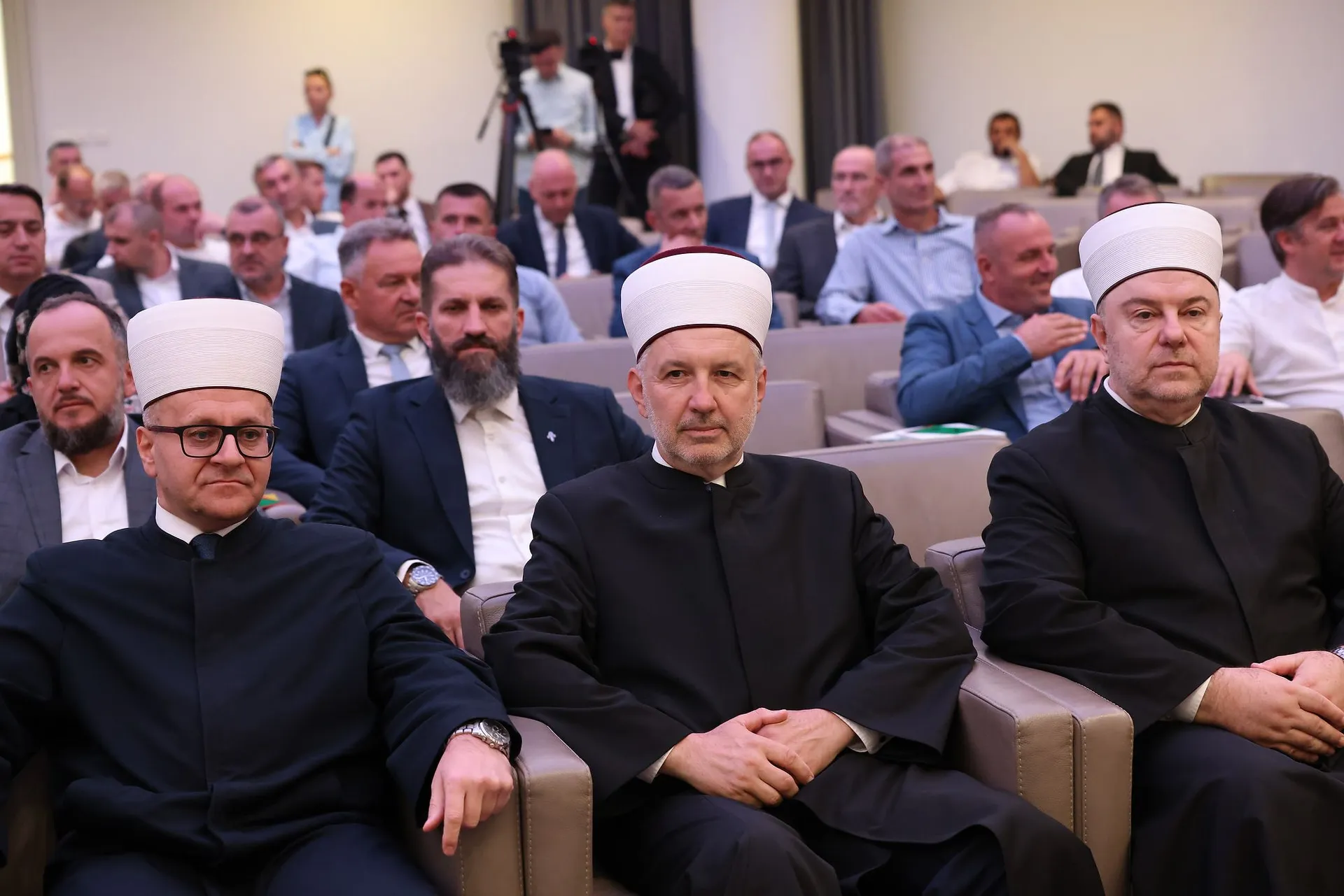 Potvrđeni kandidati za novog reisul-ulemu: U Saboru IZ predstavili svoje planove