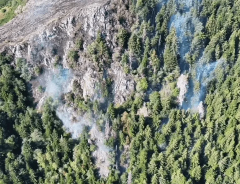 GSS Istočni Stari Grad: Uočena tri žarišta požara na Trebeviću