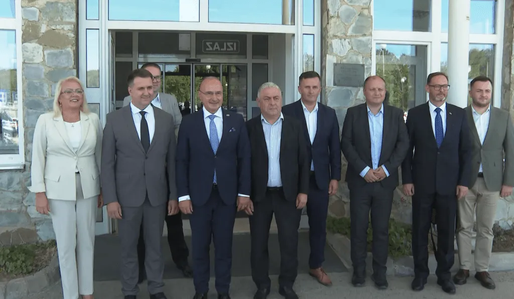 Grlić Radman iz Središnje Bosne poručio da treba ulagati u mir i BiH