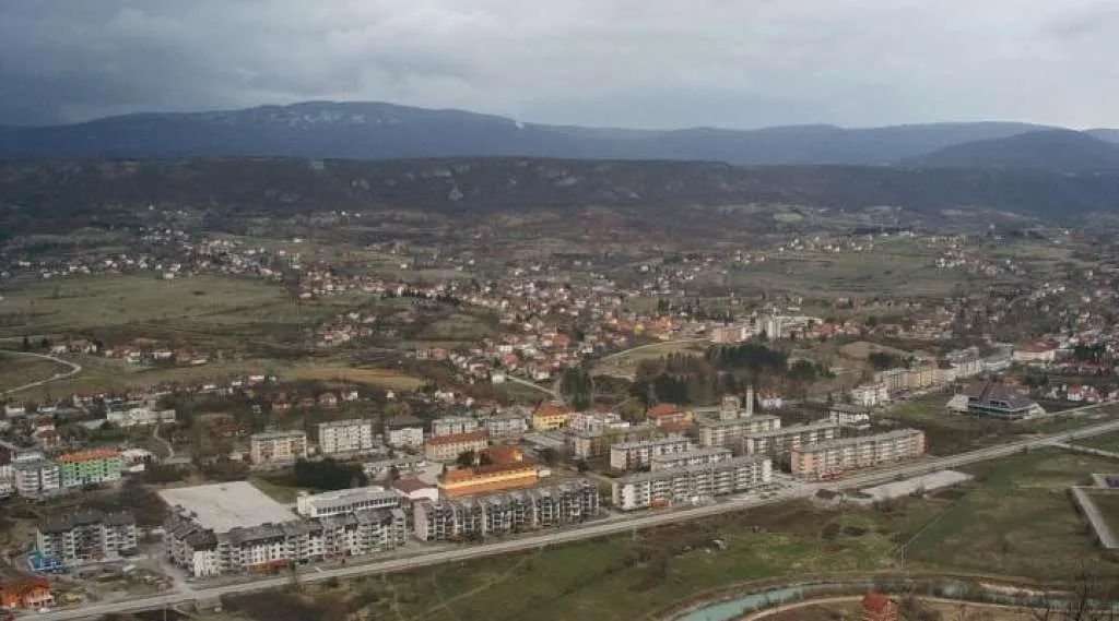 Bh. općinom se više od mjesec dana šire neugodni mirisi, slijede ispitivanja