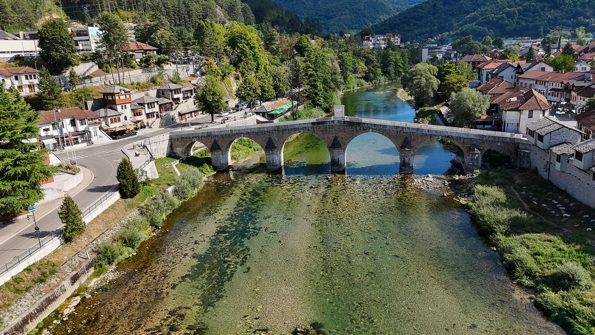 Jablaničko jezero se povuklo, Neretvu u Konjicu skoro možete pregaziti