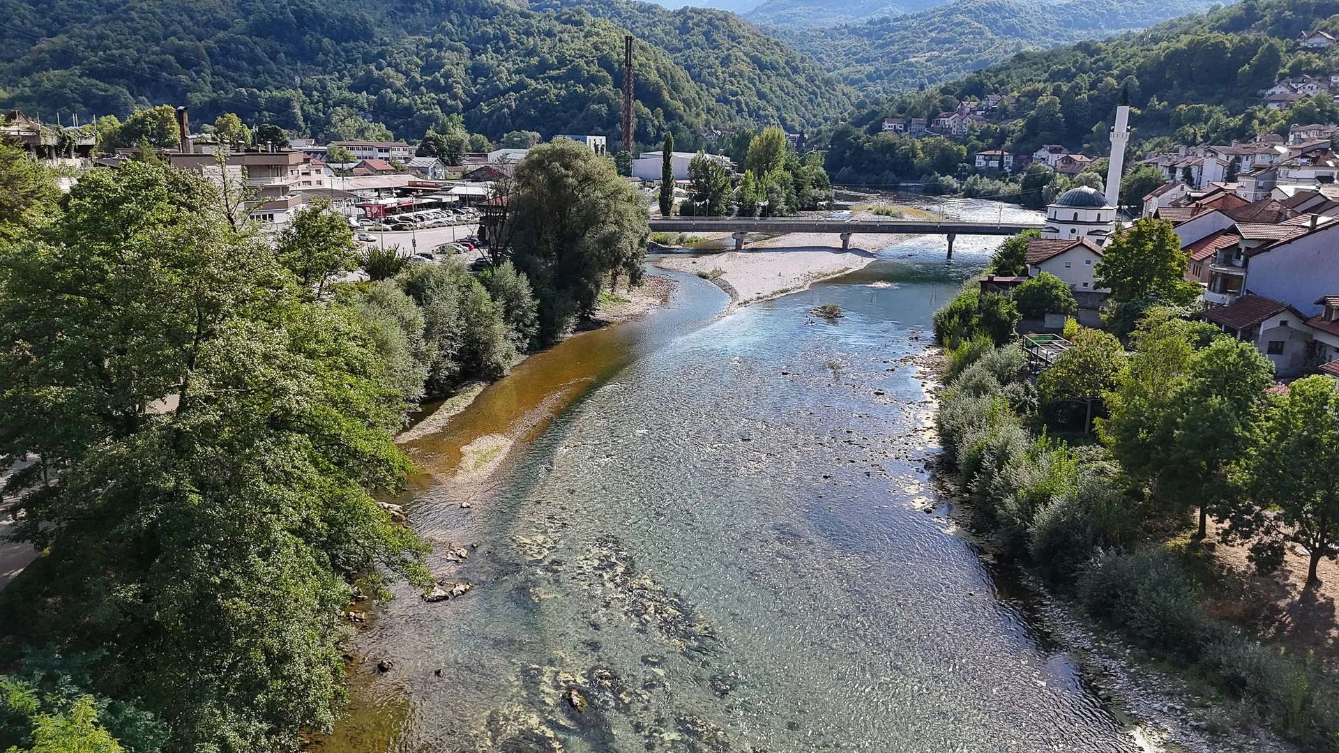 Jablaničko jezero se povuklo, Neretvu u Konjicu skoro možete pregaziti