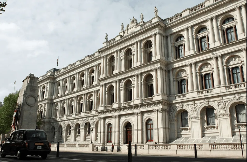 Britanija pozvala otpravnika poslova Ambasade Srbije zbog počasti Mladiću