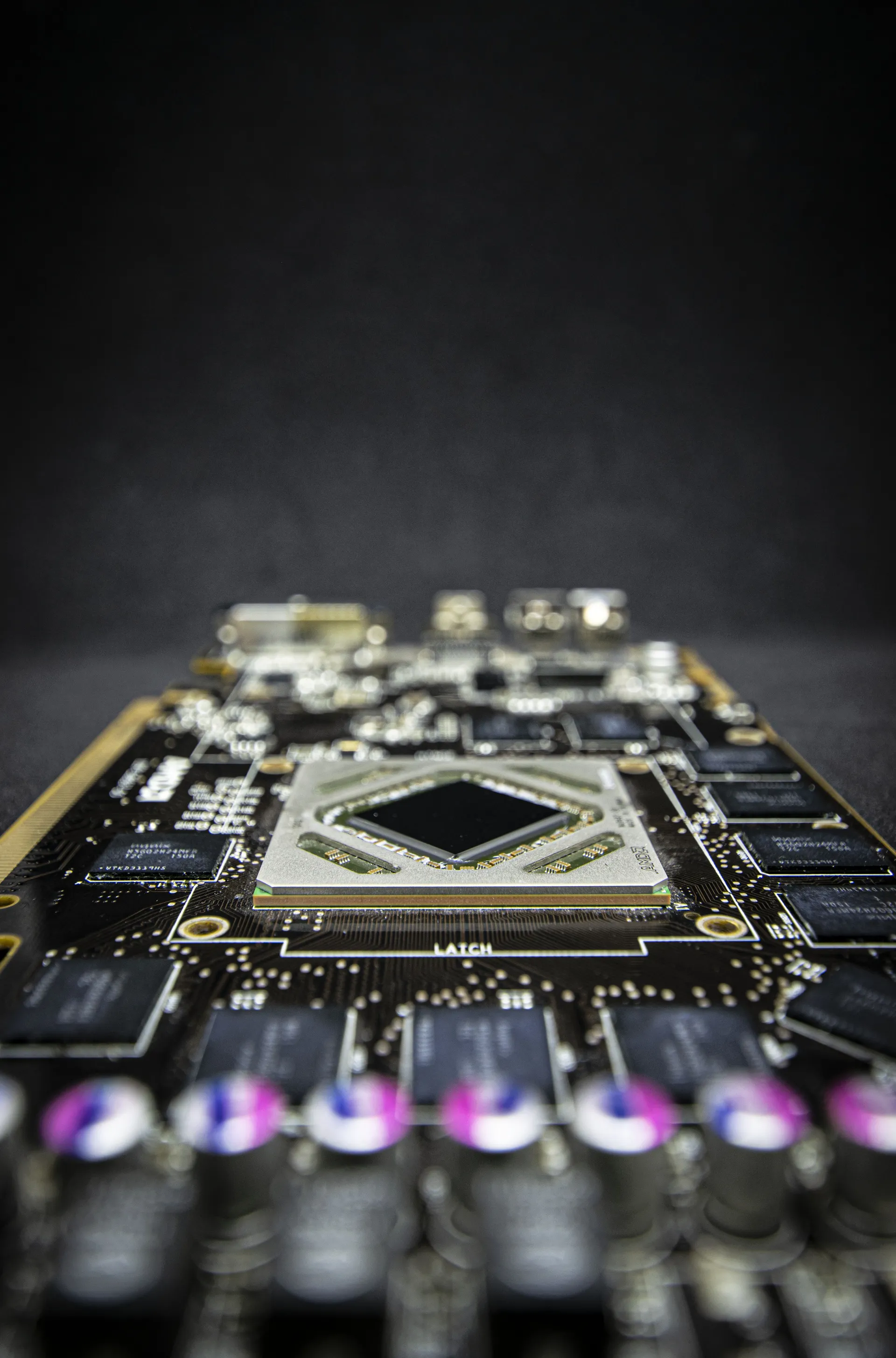 AMD predstavio „lični superkompjuter“ za novu eru računarstva