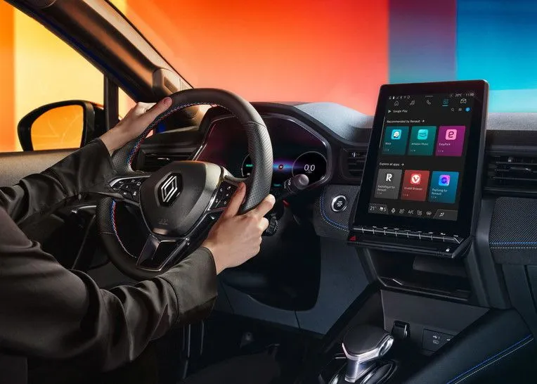 Renault Captur donosi više prostora i hibridni pogon u kompaktnom formatu