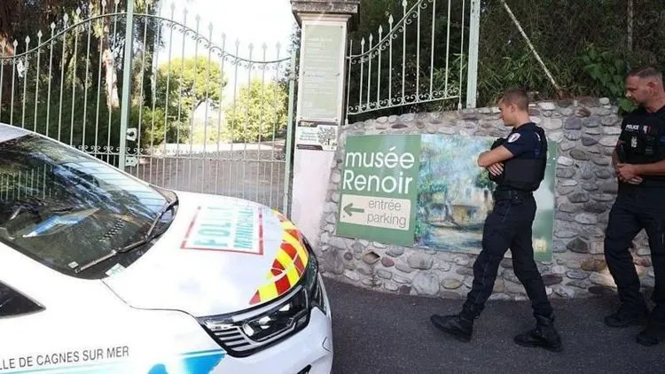Krađa slika u Renoarovom muzeju u Francuskoj