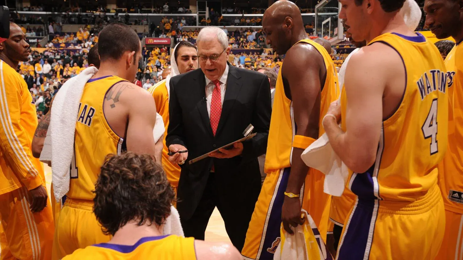Legendarni Phil Jackson dobija statuu ispred dvorane u Los Angelesu