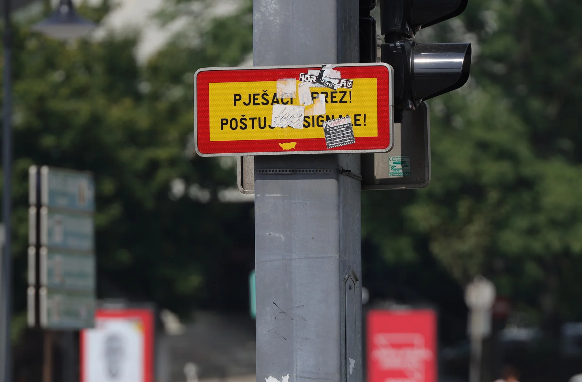 (Ne)kultura iz kuća izašla na ulice