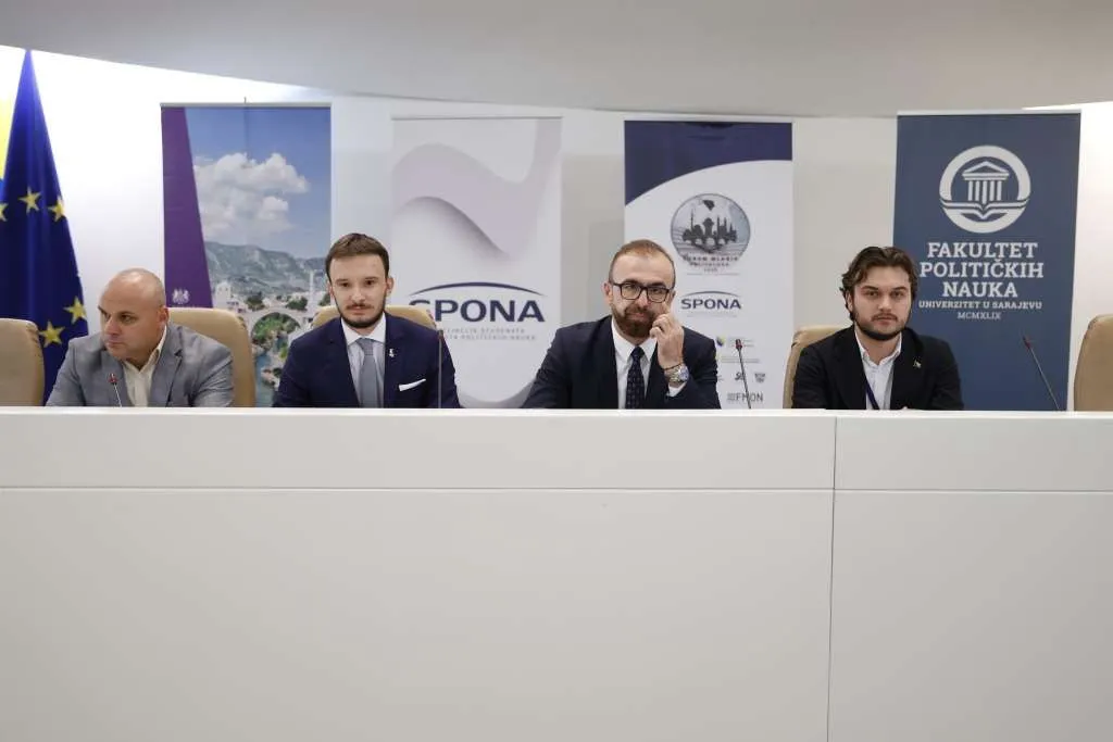 Mladi politolozi iz regije u Sarajevu o izazovima savremene politike