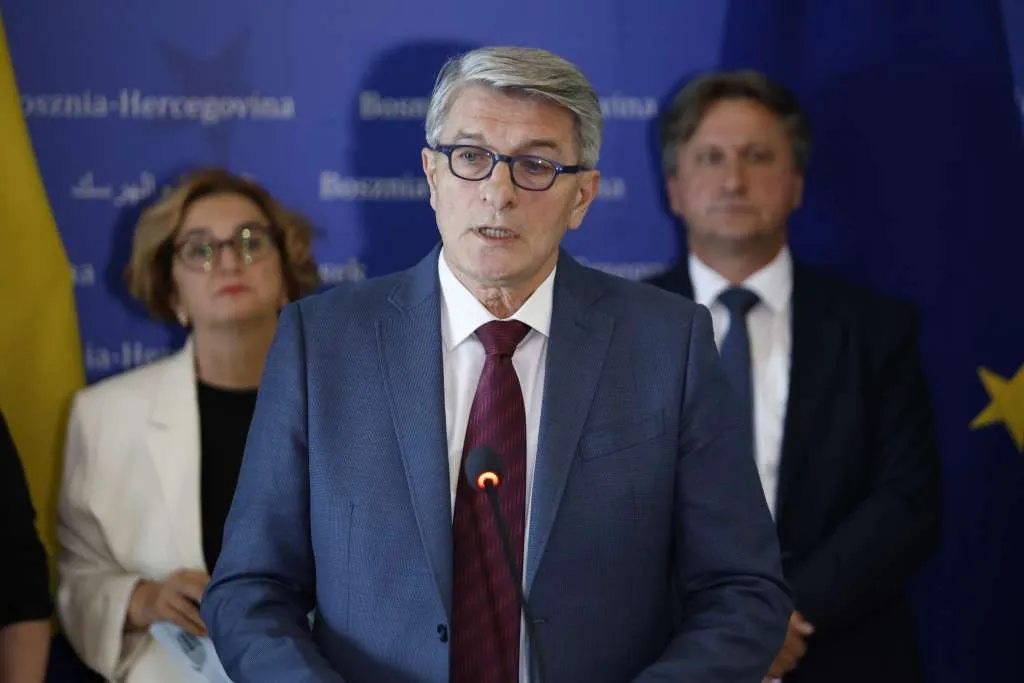 Javni servis u nikada goroj situaciji