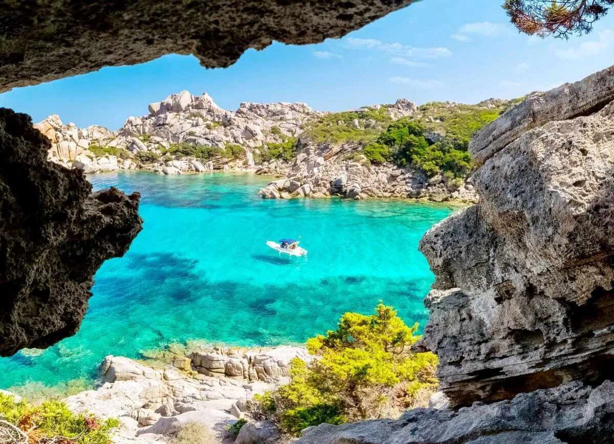 Mediteranski otok blizu naše države nazivaju Karibima Sredozemlja