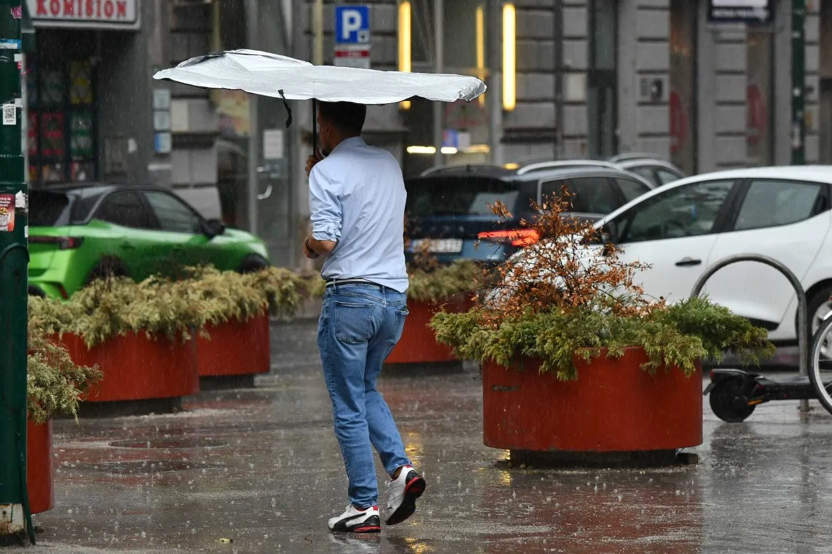 Ponesite kišobrane, danas oblačno u BiH očekuju se kiša i pljuskovi