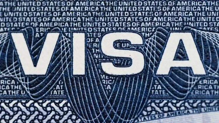 'Da useljenici ne budu teret': Zašto je Amerika pauzirala procese za neke vize
