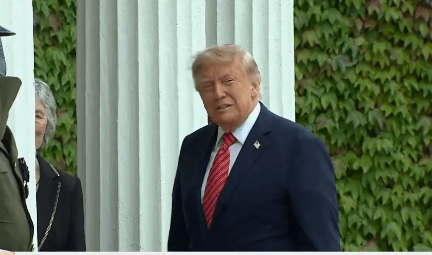 Trump uzdrmao London i Dublin izjavom da bi Irska trebala biti ujedinjena
