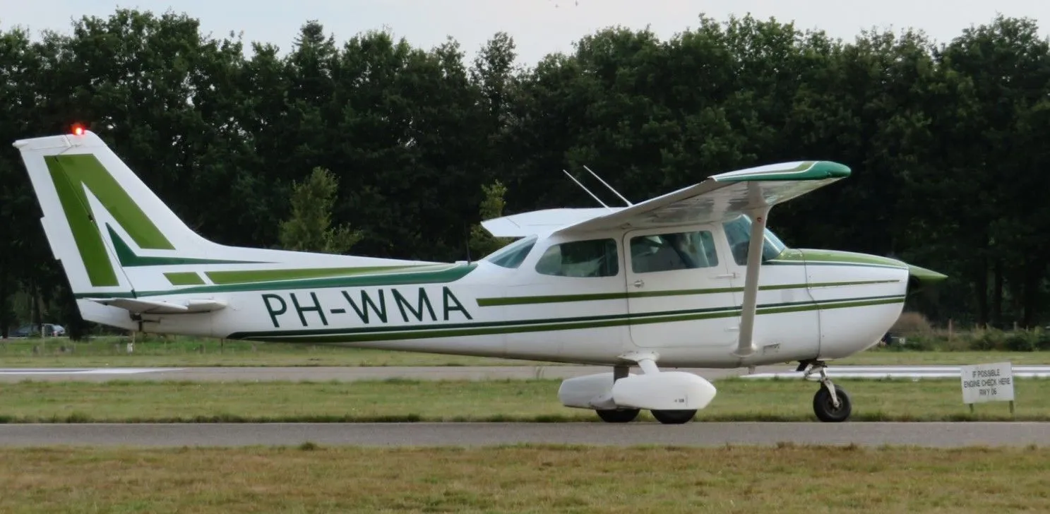 Srušio se avion u Njemačkoj: Letjelica potpuno uništena, troje mrtvih
