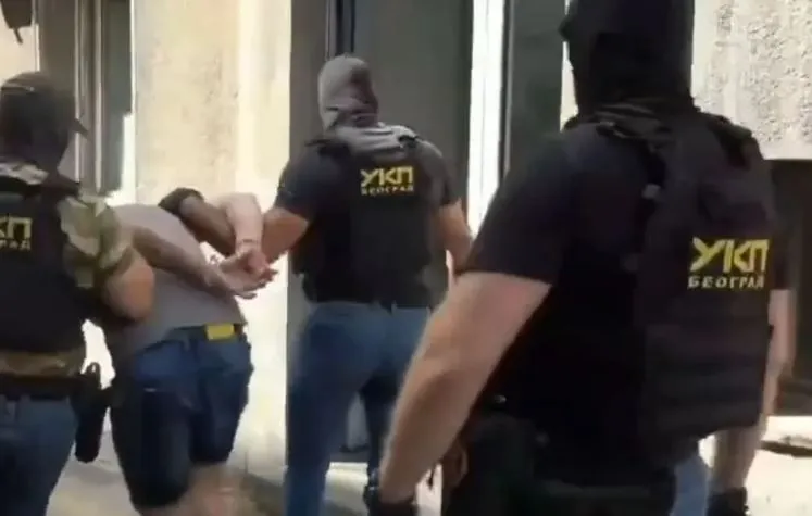 Novi detalji ranjavanja državljanina BiH, pogledao kroz špijunku pa zapucao 
