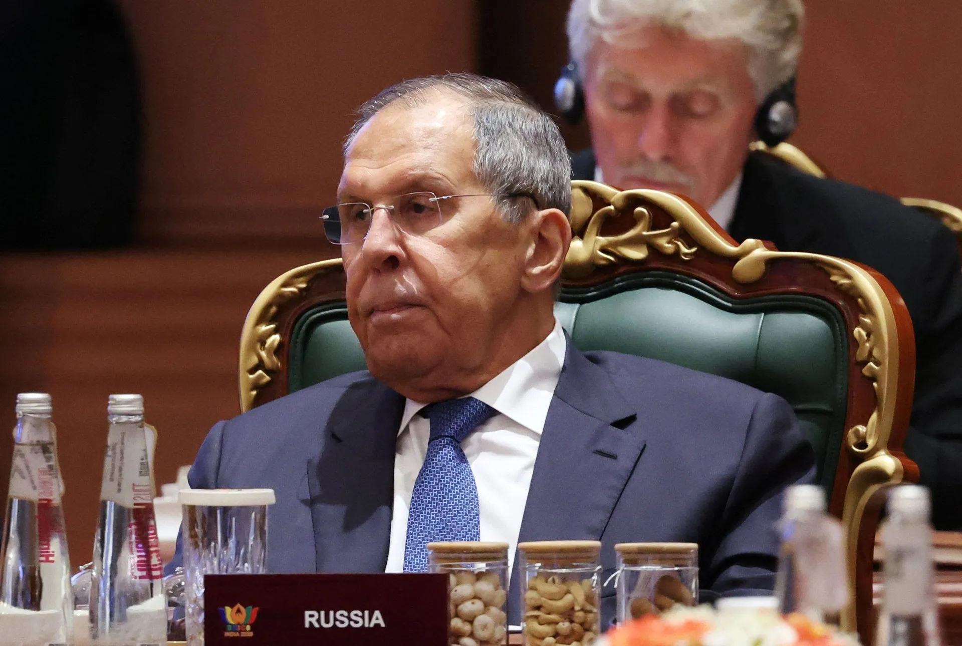 Lavrov kaže da su Rusi spremni obnoviti pregovore, ali je postavio crvenu liniju