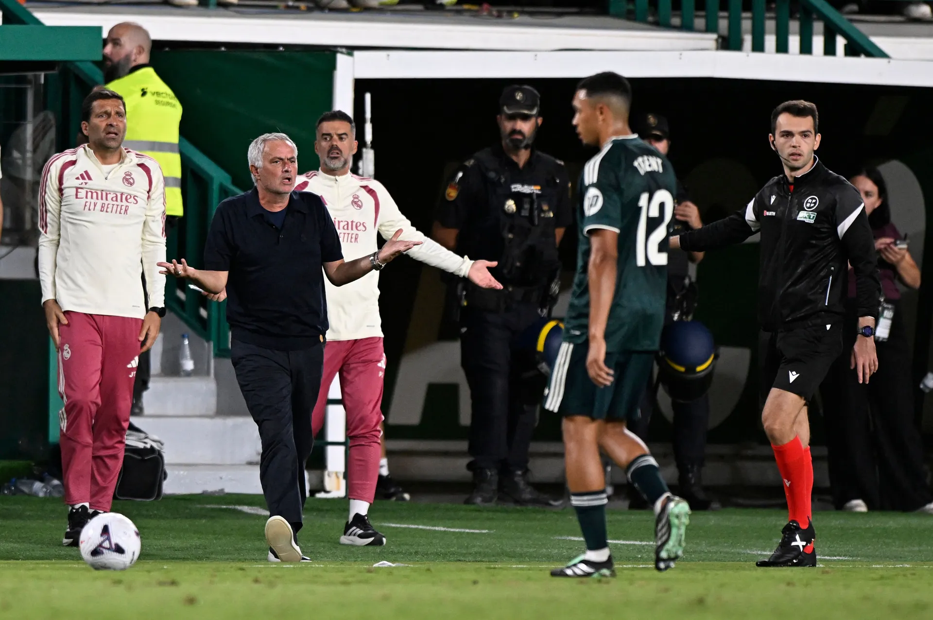 Mourinhov džoker spasio Portugalca golom u sudijskoj nadoknadi