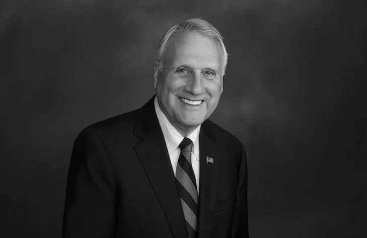 Preminuo Jon Kyl, senator koji je istraživao tajnu politiku SAD-a prema ARBiH