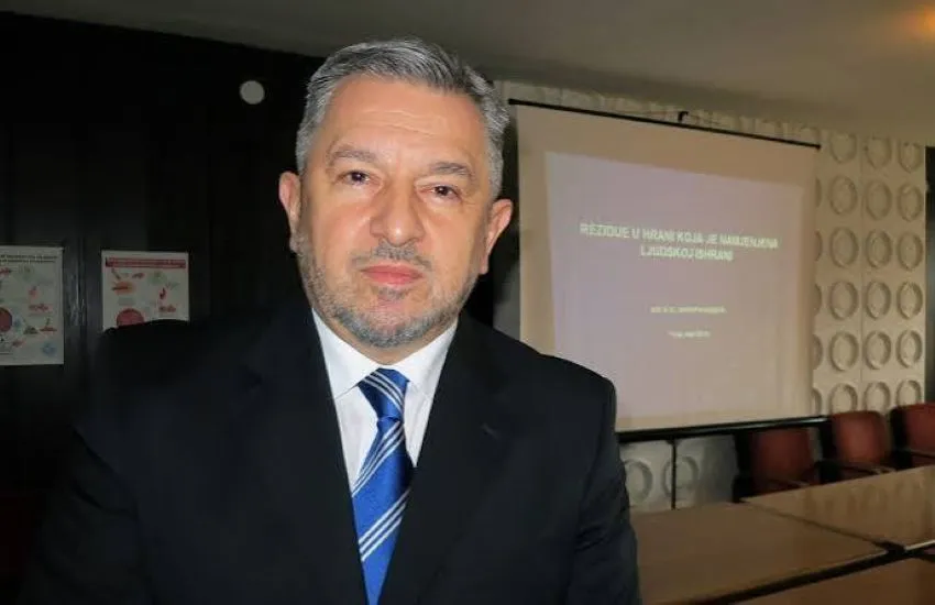 Više od četiri decenije direktor veterinarske stanice u Tuzli
