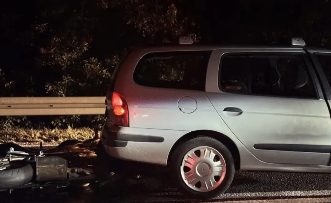Motociklista povrijeđen u saobraćajnoj nesreći kod Konjica, prebačen je u Mostar